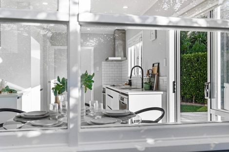 Photo of property in 1/86 Tirimoana Road, Te Atatu South, Auckland, 0602