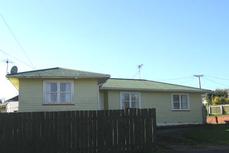 Photo of property in 7 Falcon Street, Cannons Creek, Porirua, 5024