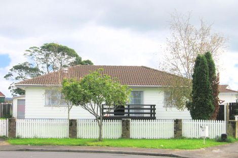 Photo of property in 38 Silverstone Place, Henderson, Auckland, 0612