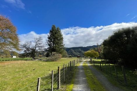 Photo of property in 213 Matakitaki Road, Six Mile, Murchison, 7077