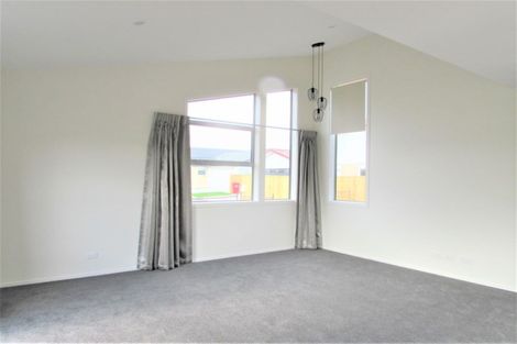 Photo of property in 6 Yeats Grove, Trentham, Upper Hutt, 5018