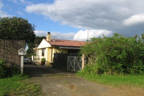 Photo of property in 12 Lookout Drive, Laingholm, Auckland, 0604