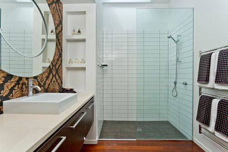 Photo of property in 1/7 Fentham Road, Hauraki, Auckland, 0622