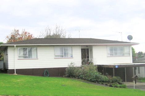 Photo of property in 13 Hewlett Road, Massey, Auckland, 0614