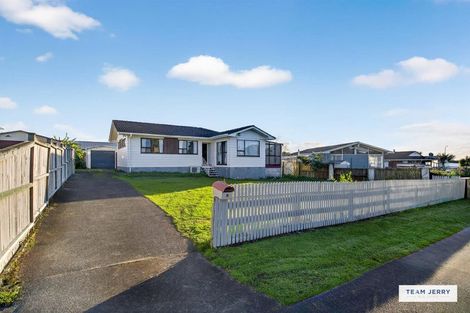 Photo of property in 9 Shalimar Place, Clover Park, Auckland, 2019