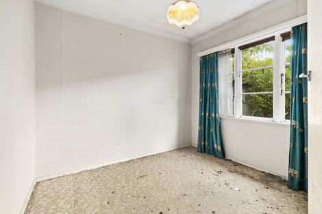 Photo of property in 19 Beauchamp Street, Tawa, Wellington, 5028