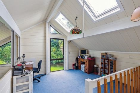 Photo of property in 1 Kew Grove, Raumati Beach, Paraparaumu, 5032