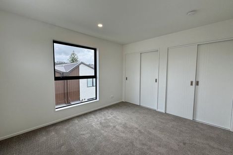 Photo of property in 3/131 Lancaster Road, Beach Haven, Auckland, 0626