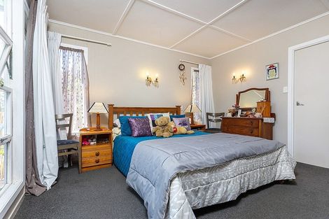 Photo of property in 40 James Mcleod Road, Shelly Beach, Helensville, 0874