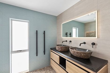 Photo of property in 21 Lincoln Street, Mangawhai Heads, Mangawhai, 0505