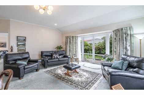 Photo of property in 98 Chelmsford Street, Windsor, Invercargill, 9810