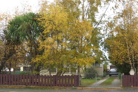 Photo of property in 12 Cross Street, Milton, 9220