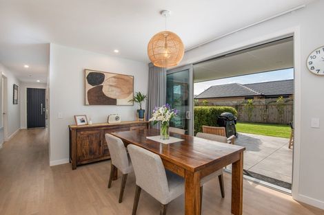 Photo of property in 10 Three Kings Court, Outram, 9019