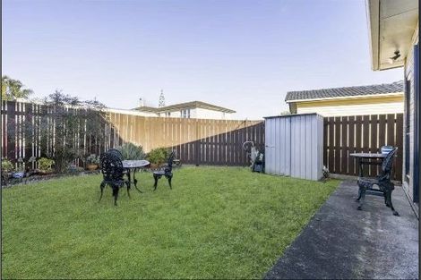 Photo of property in 37 Minaret Drive, Bucklands Beach, Auckland, 2014