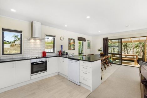 Photo of property in 5b Waikowhai Place, Raglan, 3225