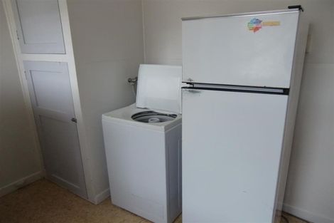 Photo of property in 42 Fulford Street, New Plymouth, 4310