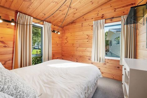 Photo of property in 194 Spencer Road, Lake Tarawera, Rotorua, 3076