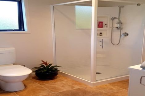 Photo of property in 381 Cove Road, Waipu, 0582