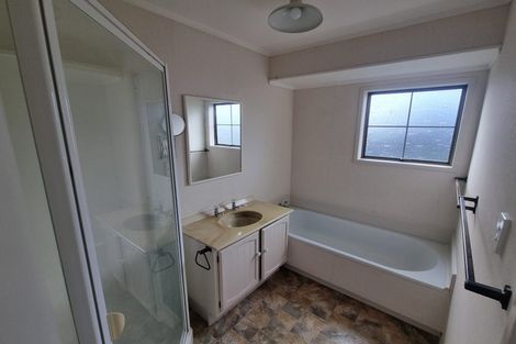 Photo of property in 1/5 Pupuke Road, Takapuna, Auckland, 0622
