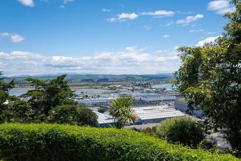 Photo of property in 8 Goldsmith Terrace, Hospital Hill, Napier, 4110