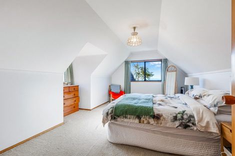 Photo of property in 2/2 Elizabeth Place, Mairangi Bay, Auckland, 0630