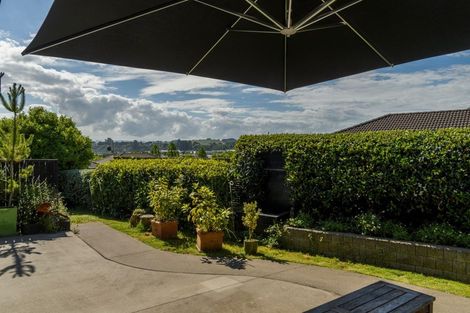 Photo of property in 49 Bathurst Crescent, Pyes Pa, Tauranga, 3112