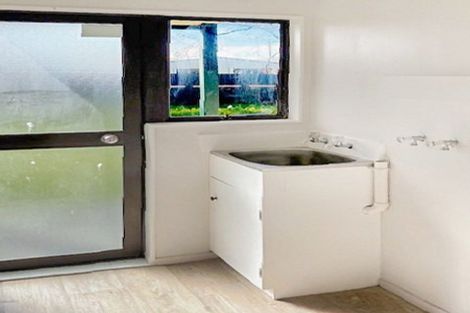 Photo of property in 19 Vera Street, Marton, 4710