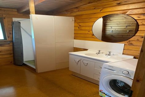 Photo of property in 17 Ivy Terrace, Moana, 7872