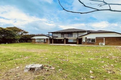 Photo of property in 11 Bream Revel Way, Karaka, Papakura, 2580