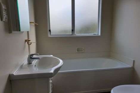 Photo of property in 4/8 Tawai Street, Trentham, Upper Hutt, 5018