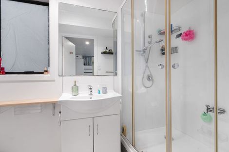 Photo of property in 185a Greenhithe Road, Greenhithe, Auckland, 0632