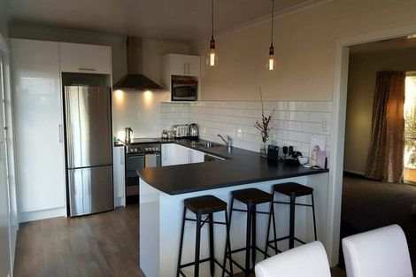 Photo of property in 92 Isleworth Road, Bishopdale, Christchurch, 8053