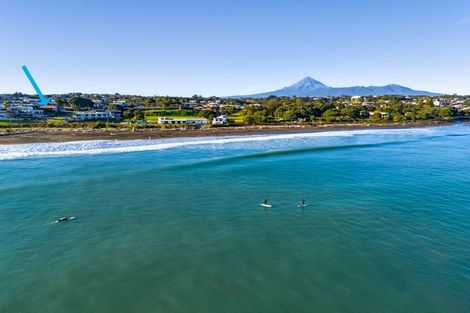 Photo of property in 1 Mclean Street, Strandon, New Plymouth, 4312