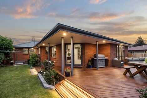 Photo of property in 4 Coach Road, Fairfield, Dunedin, 9018