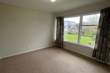 Photo of property in 4 Cromdale Avenue, Highland Park, Auckland, 2010