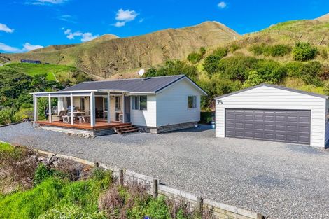 Photo of property in 1441 Marokopa Road, Marokopa, Te Kuiti, 3988