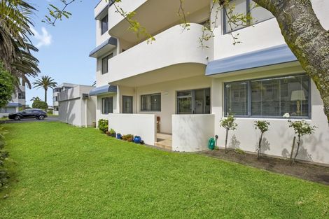 Photo of property in 7b Puriri Avenue, Orewa, 0931