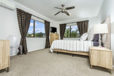 Photo of property in 6 Cutter Place, Greenhithe, Auckland, 0632