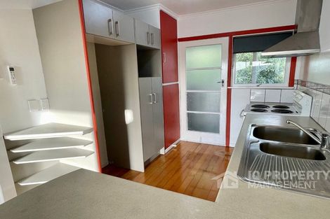 Photo of property in 19 Seaview Terrace, Mount Albert, Auckland, 1025