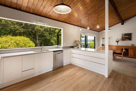 Photo of property in 2 Gellibrand Place, Omokoroa, 3114