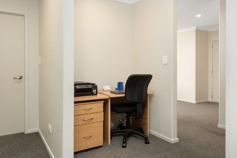 Photo of property in 20 Rotomanu Place, Pyes Pa, Tauranga, 3112