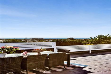 Photo of property in 142 Parklands Avenue, Bell Block, New Plymouth, 4312