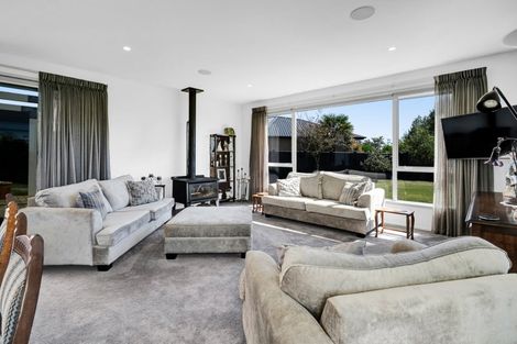 Photo of property in 5d Vardon Way, Waiwhakaiho, New Plymouth, 4312