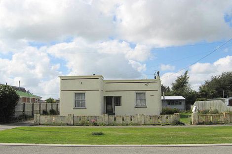 Photo of property in 1 Bray Street, Darfield, 7510