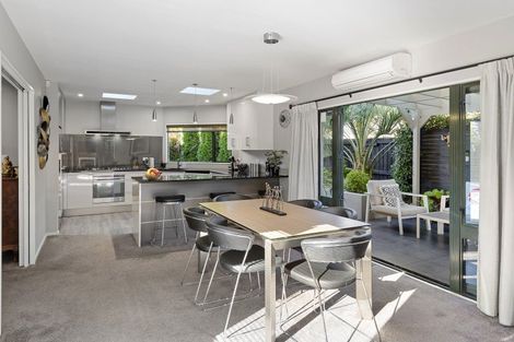 Photo of property in 147a Hamilton Avenue, Ilam, Christchurch, 8041