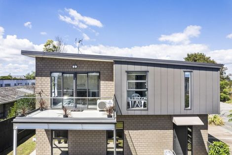 Photo of property in 4/3 Woolfield Road, Papatoetoe, Auckland, 2025