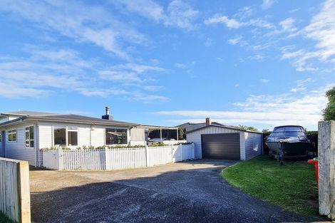 Photo of property in 249 Queen Street, Pukekohe, 2120