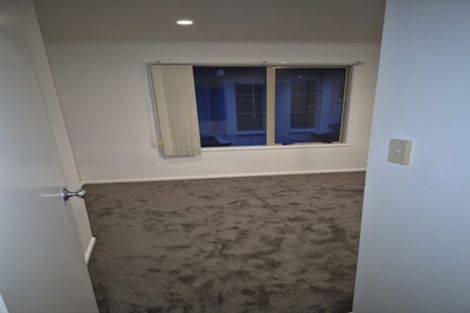 Photo of property in 17 Trimaran Drive, Gulf Harbour, Whangaparaoa, 0930