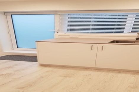 Photo of property in 2/7 Walter Street, Hauraki, Auckland, 0622