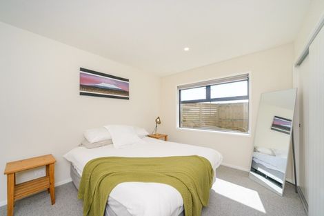 Photo of property in 48 Vaucluse Heights, Fitzherbert, Palmerston North, 4410